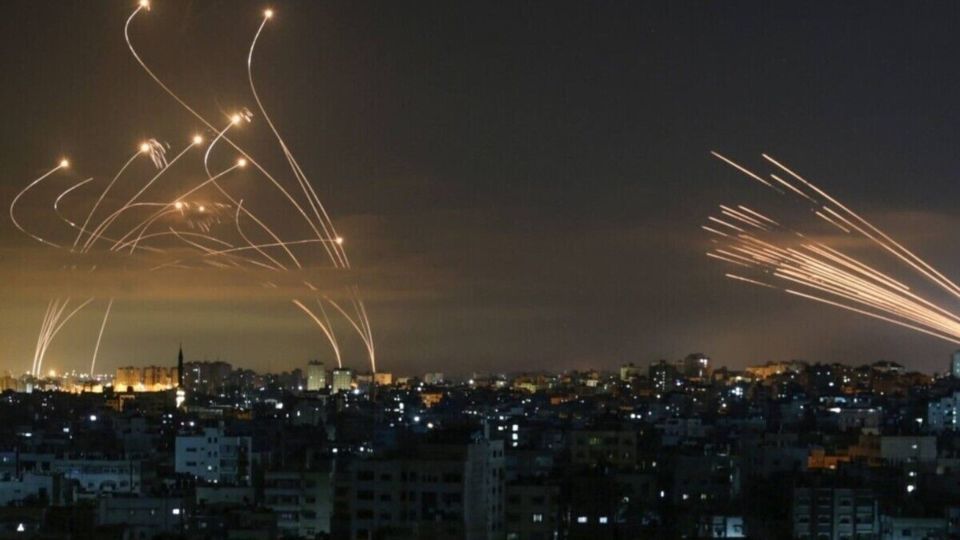 پیام عملیات «وعده صادق» از نگاه روزنامه مصری: «پا روی خطوط قرمز ایران نگذارید» پیام عملیات «وعده صادق» از نگاه روزنامه مصری: «پا روی خطوط قرمز ایران نگذارید»