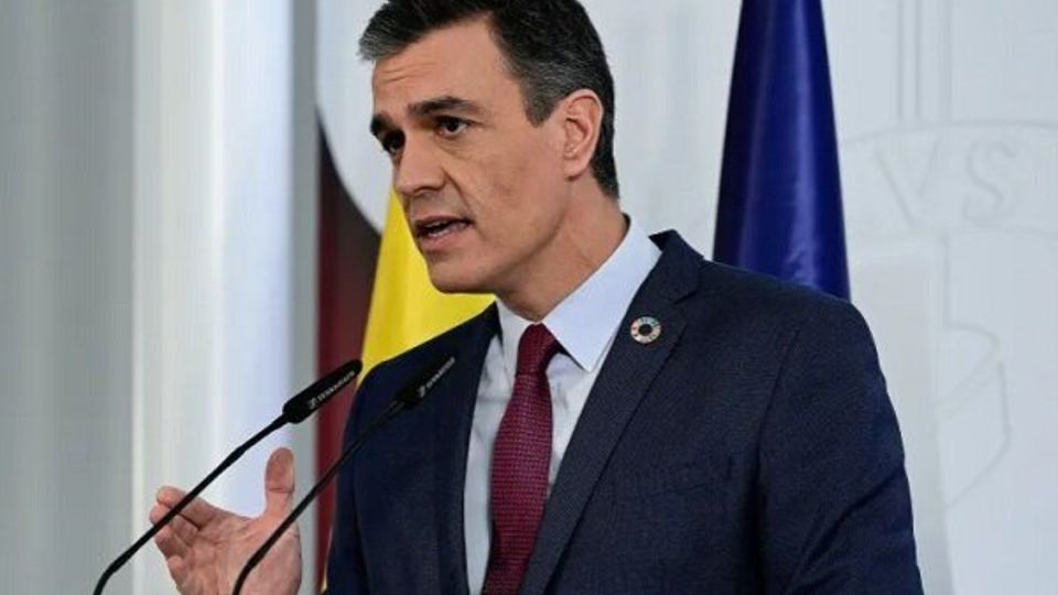 نخستوزیر اسپانیا: استعفا نداده و با قدرت ادامه میدهم نخستوزیر اسپانیا: استعفا نداده و با قدرت ادامه میدهم