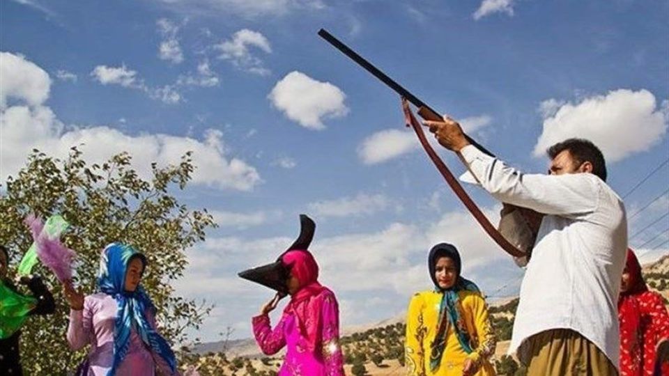 وقتی تیراندازی در عروسی پروازهای فرودگاه خرمآباد را لغو کرد! وقتی تیراندازی در عروسی پروازهای فرودگاه خرمآباد را لغو کرد!