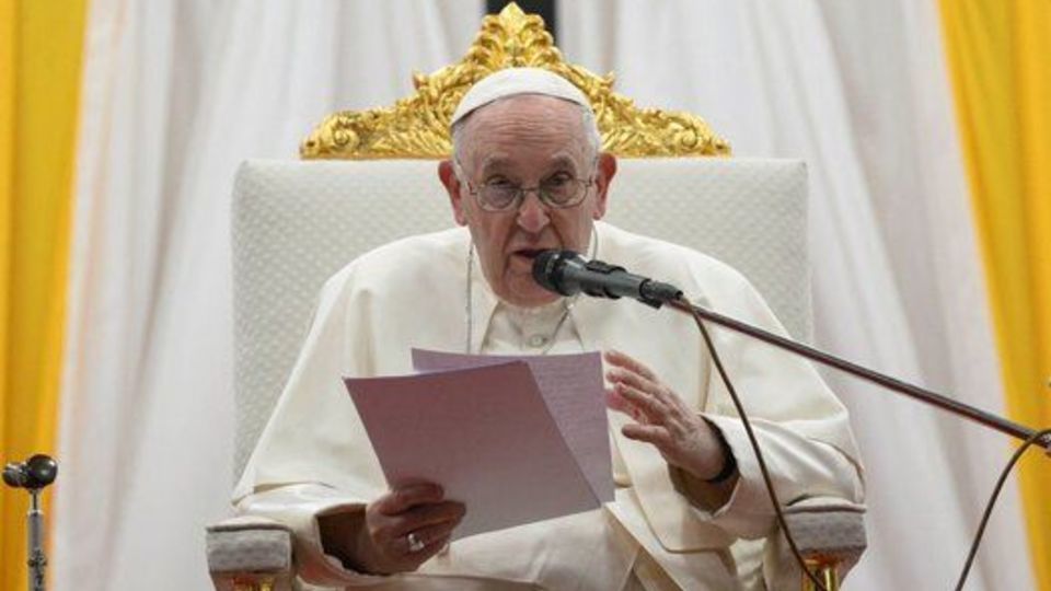 پیام تسلیت پاپ فرانسیس خطاب به مقام معظم رهبری پیام تسلیت پاپ فرانسیس خطاب به مقام معظم رهبری