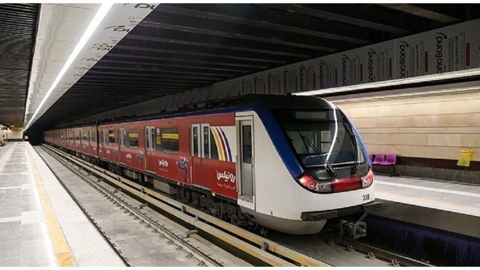ورود 2 رام قطار ملی به روی ریل مترو تهران تا پایان سال