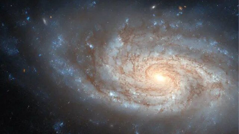 تلسکوپ هابل، مارپیچی در دل شیر کوچک مشاهده کرد تلسکوپ هابل، مارپیچی در دل شیر کوچک مشاهده کرد