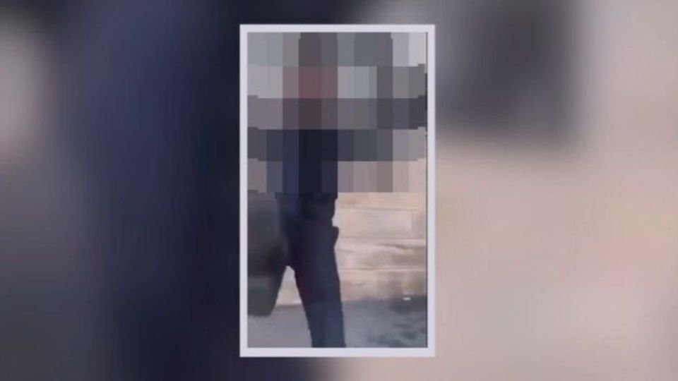 بازداشت مرد مهاجم به خودروی یک زن در خیابان/ پلیس:موضوع ارتباطی به حجاب نداشت بازداشت مرد مهاجم به خودروی یک زن در خیابان/ پلیس:موضوع ارتباطی به حجاب نداشت