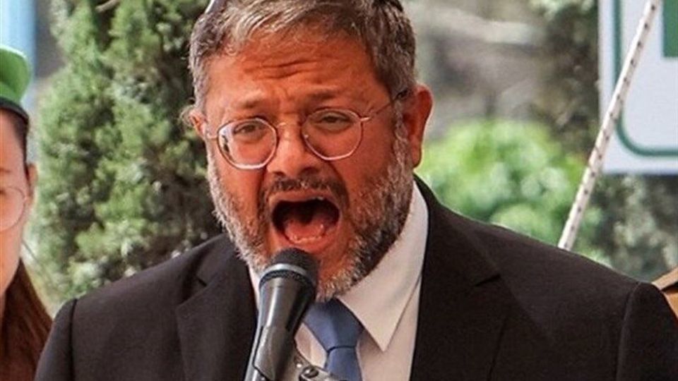 حزب «بن گویر» یکشنبه از کابینه رژیم صهیونیستی کنارهگیری میکند حزب «بن گویر» یکشنبه از کابینه رژیم صهیونیستی کنارهگیری میکند