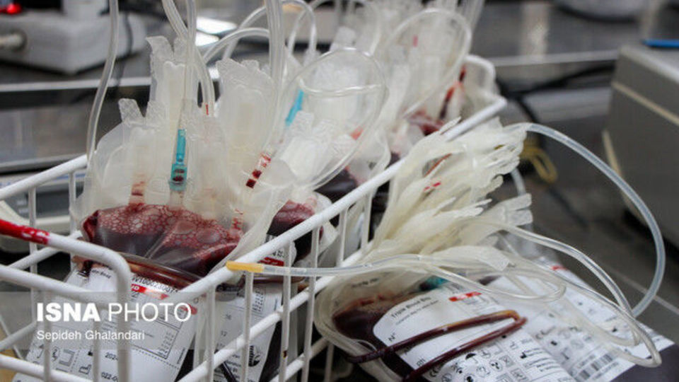 تهران، بیشترین مصرفکننده خون و فرآوردههای آن / لزوم افزایش مشارکت برای اهدای خون تهران، بیشترین مصرفکننده خون و فرآوردههای آن / لزوم افزایش مشارکت برای اهدای خون