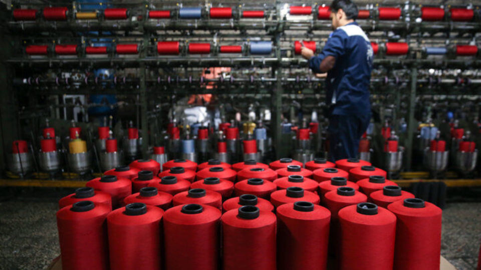 صنعت نساجی در تنگنای واردات و فرسودگی