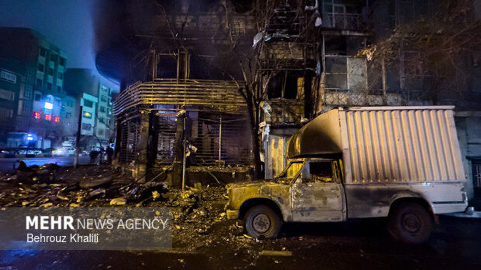 حضور گروهک‌های تروریستی در تجمعات؛ هشدار پلیس به خانواده‌ها