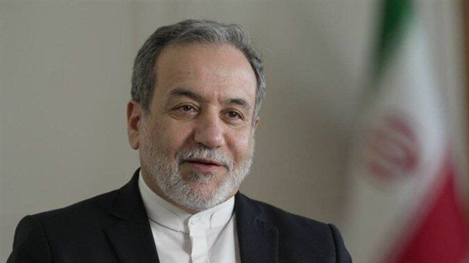 قدردانی عراقچی از ابراز حمایت و همبستگی پاکستان با ایران قدردانی عراقچی از ابراز حمایت و همبستگی پاکستان با ایران