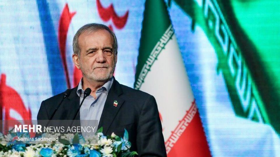 پزشکیان: توهم حذف ایران از نقشه، نشاندهنده استیصال و درماندگی است پزشکیان: توهم حذف ایران از نقشه، نشاندهنده استیصال و درماندگی است