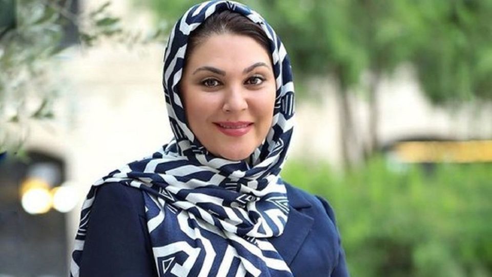 لاله اسکندری: ایران من تو بمان لاله اسکندری: ایران من تو بمان