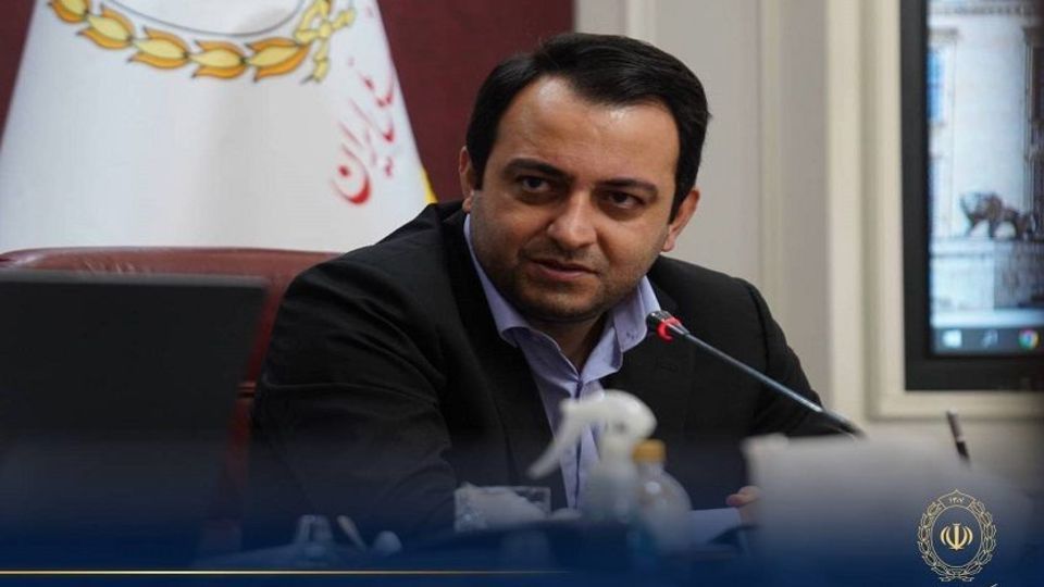 مدیرعامل بانک ملی ایران روز خبرنگار را تبریک گفت