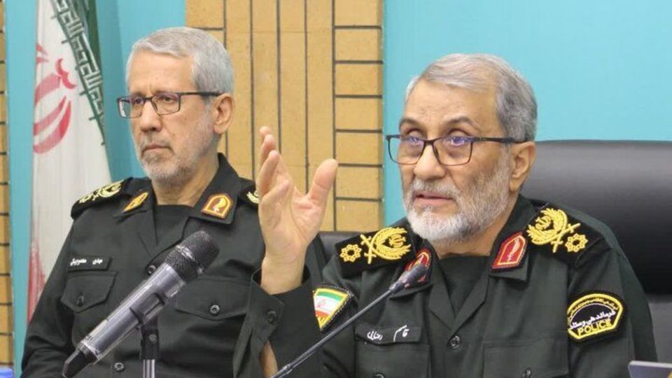 جانشین فرمانده انتظامی کشور: نگذاریم مسائل اجتماعی به موضوعات انتظامی تبدیل شود