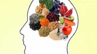 9 غذای شگفت انگیز برای حفظ قدرت و سلامت مغز