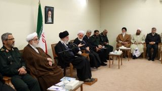 شیعه و سنی در جمهوری اسلامی در دشوارترین میدان ها کنار یکدیگرند