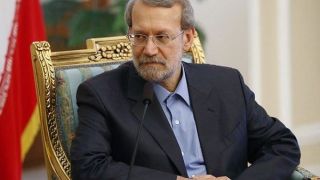 لاریجانی:ملت مقاوم ایران از مانورهای دیپلماتیک مفتضحانه ترامپ عقب افتاده نمی ترسند/ به موقع پاسخ آمریکا را می دهیم