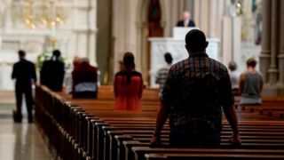 افشای آزار جنسی ۶۰۰ کودک در یک کلیسای آمریکا