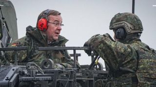 اوکراین ده‌ها دستگاه تانک‌ آلمانی دریافت می‌کند