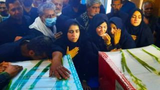 پیکر مطهر شهید شهرکی و همسرش در زابل به خاک سپرده شدند