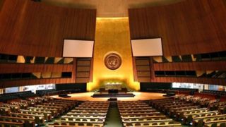 قدرت‌نمایی دیپلماسی در سازمان ملل؛ ایران نائب‌رییس مجمع عمومی شد