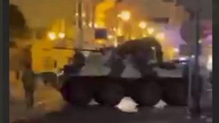  اعلام وضعیت فوق‌العاده در مسکو و ورود تانک‌ها به خیابان‌ها