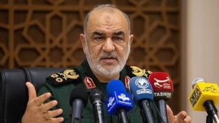 سرلشکر سلامی: دشمنان "ایران" را مانند شهرهای سوریه می‌خواهند