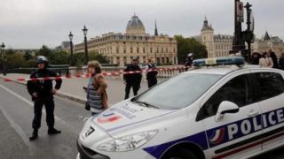 پلیس فرانسه نوجوانی را به خاطر بی‌توجهی به دستور ایست کشت