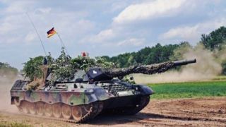 مخالفت سوئیس با فروش تانک «لئوپارد» به جهان 