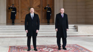 آذربایجان و ترکیه توان درگیری با ایران را دارند؟