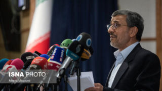  احمدی‌نژاد تحریم شد