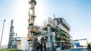 وزارتخانه‌های غیرتخصصی بنگاهداری نفت و گازی را رها کنند