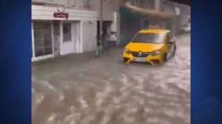 بارندگی و آبگرفتگی شدید در شهرهای ترکیه