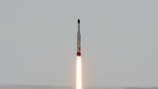 سخنگوی فضایی وزارت دفاع: پرتاب‌های متعدد ماهواره‌بر «سیمرغ» در آینده/ مراحل ساخت «سریر» آغاز شده است