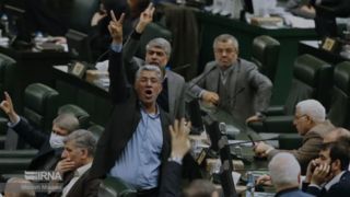 حمله سایبری، رای‌گیری مجلس را قیام و قعودی کرد