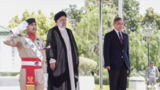 استقبال رسمی شهباز شریف از رئیسی/ رئیس‌جمهور در کاخ نخست‌وزیری پاکستان نهال دوستی کاشت