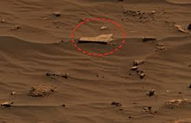 اشیای به جا مانده از ساکنان کرات دیگر در مریخ!