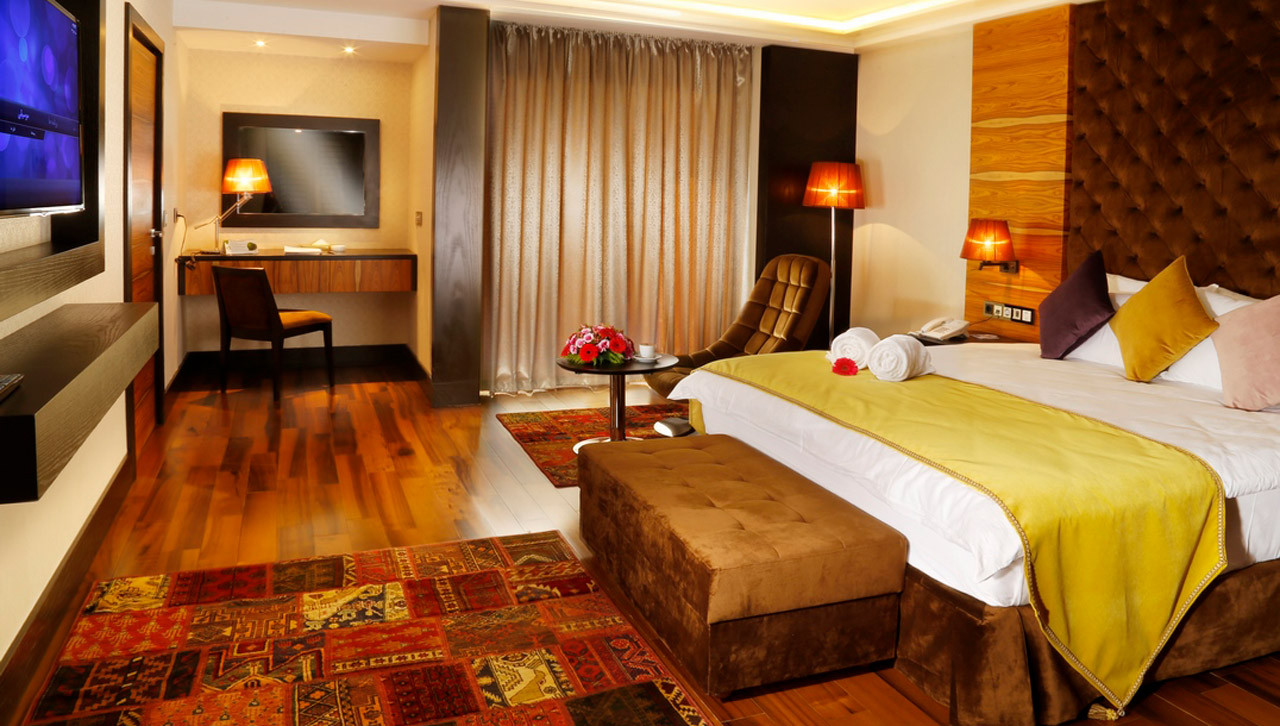 سوییت هما کلاس هتل هما تهران