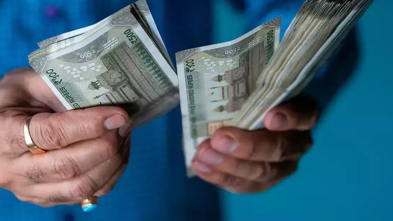 نقد کردن درامد ارزی با استفاده از نوین پرداخت