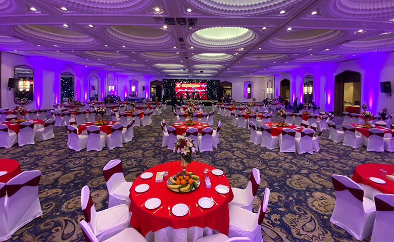 هتل پارسیان استقلال تهران