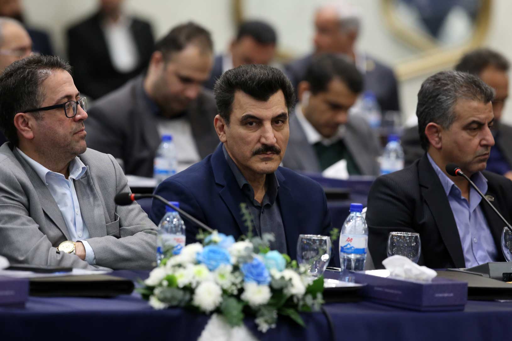 نخستین همایش هم‌اندیشی بانک صادرات ایران با فعالان صنعت پتروشیمی برگزار شد / دبیر انجمن صنفی کارفرمایی صنعت پتروشیمی: سهم صنعت پتروشیمی در اقتصاد کشور به 6 درصد می‌رسد 3