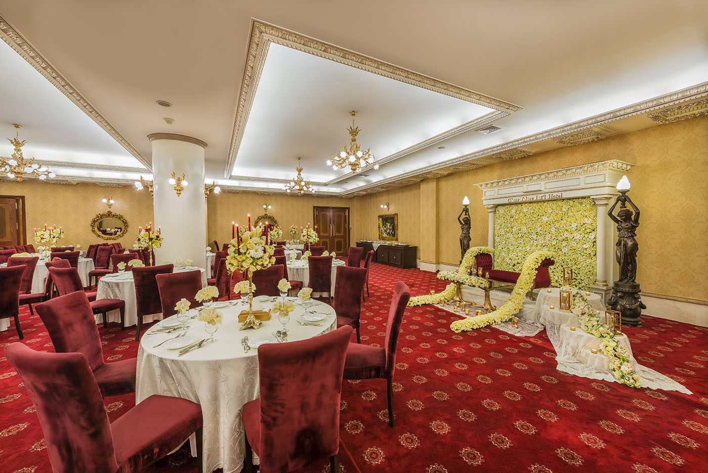 جشن تولد در هتل قصر مشهد