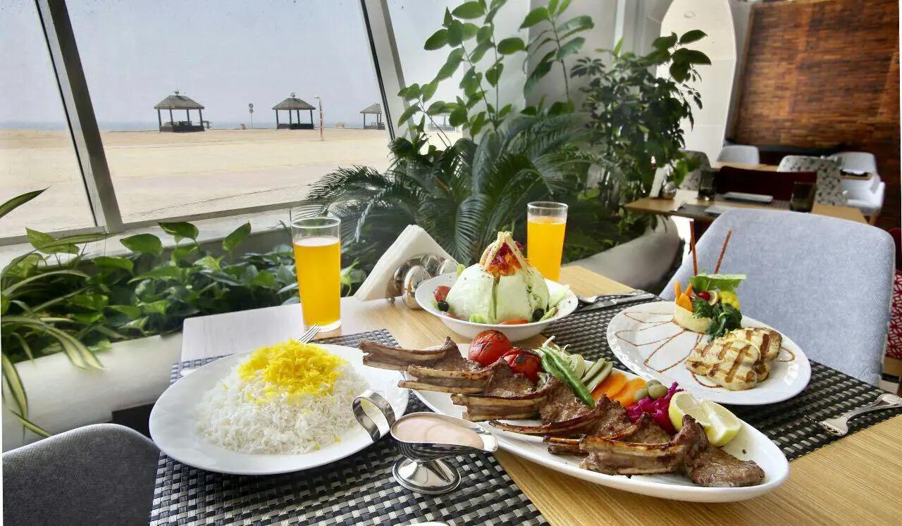 هتل های کیش با ناهار