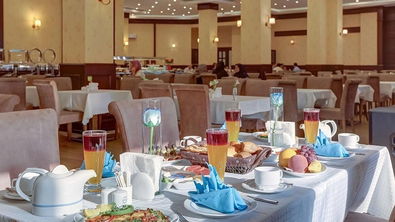 هتل شایگان از هتل های کیش با ناهار