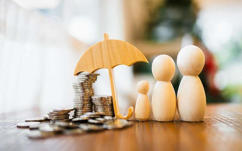 انتخاب آگاهانه بیمه با کمک آکادمی بیمه بازار