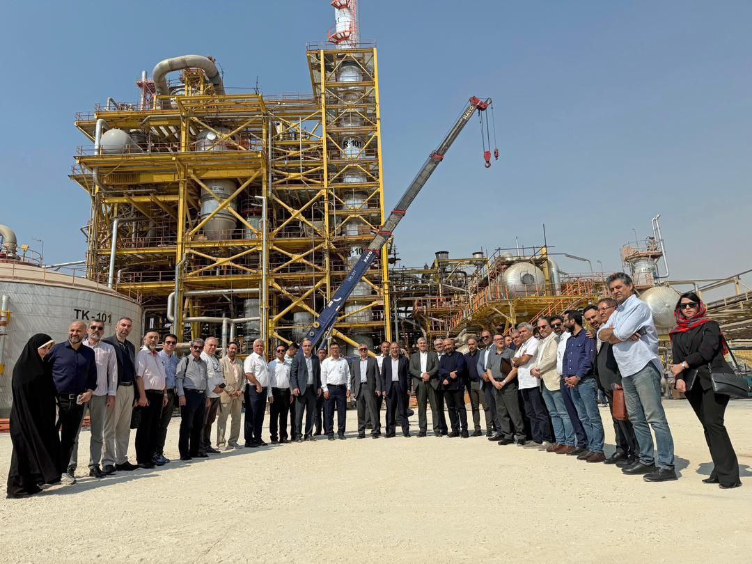 سفر یکروزه مدیران و سردبیران رسانهای به عسلویه 3