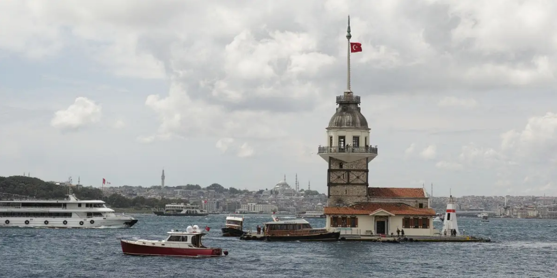 خرید بلیط هواپیما استانبول در میزبان بلیط