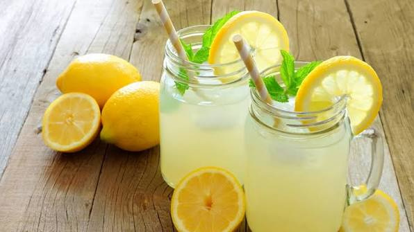 بهترین نوشیدنی&zwnj;ها در تابستان؛ لیموناد