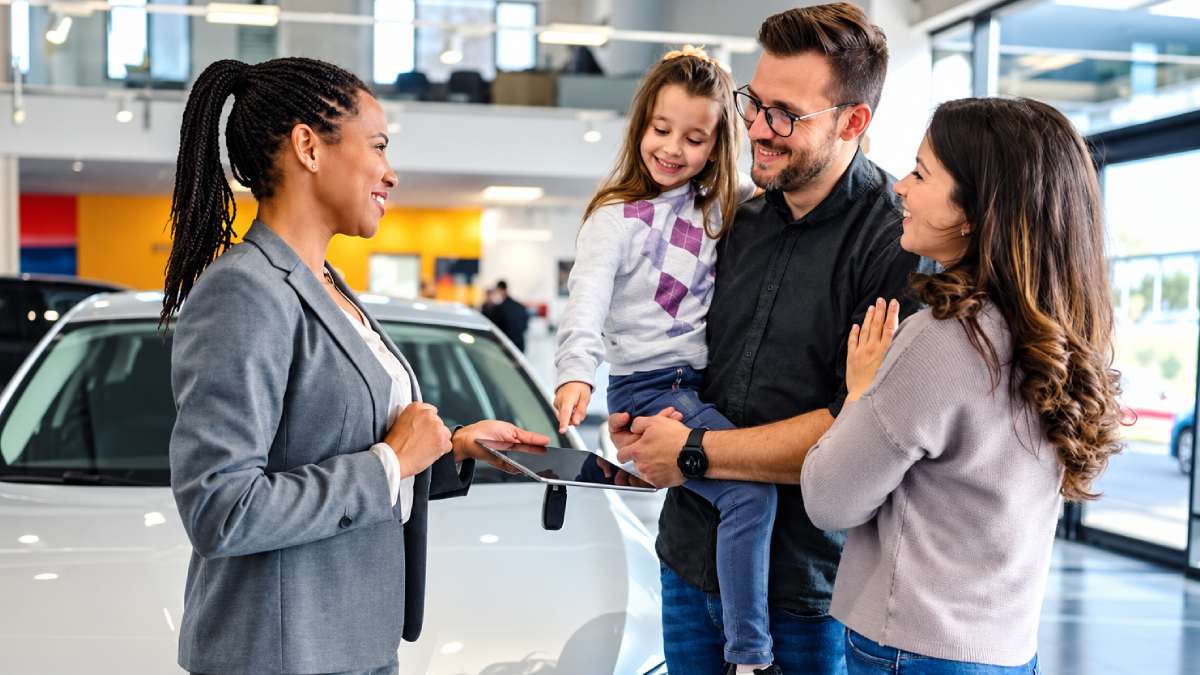 از کجا ماشین قسطی بخریم؟