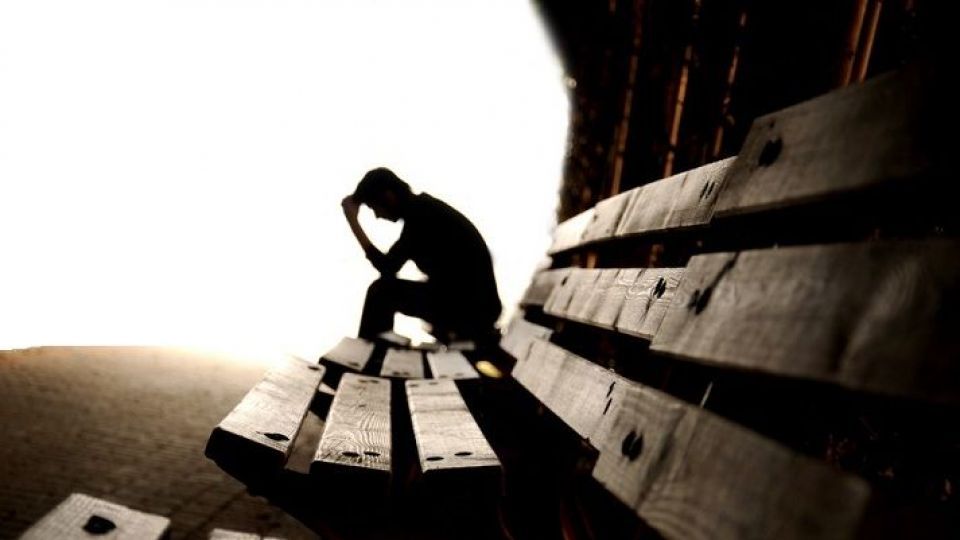 دلیل خودکشی و چرایی زندگی دلیل خودکشی و چرایی زندگی