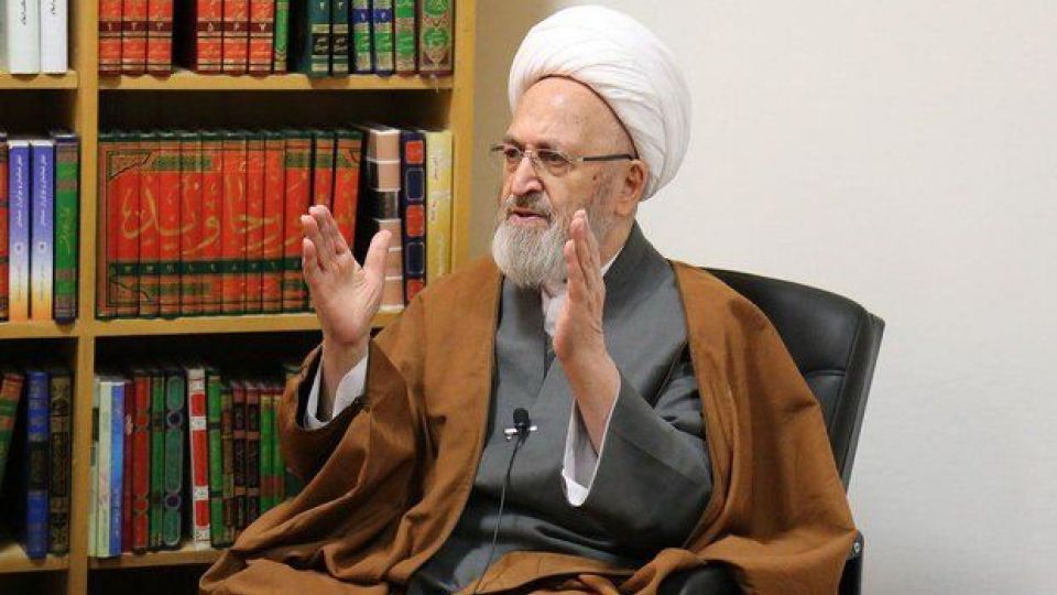 انتقاد آیت الله سبحانی از گسترش ربا در بانکها به اسم عقود شرعی انتقاد آیت الله سبحانی از گسترش ربا در بانکها به اسم عقود شرعی