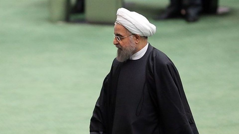 طرح سوال از روحانی با ۷۶ امضا به کمیسیون اقتصادی مجلس ارجاع شد